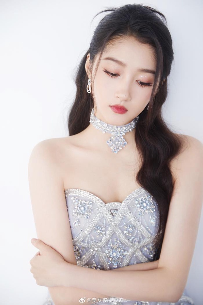 关晓彤《耀眼》倒计时！这次 Συζ真香警告千万别眨眼！
